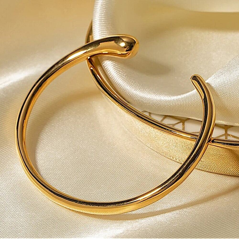 Gold Irregular Geometric Bangle Bracelet, Thick & Thin Cuff, Gold Plated - Picture 5 of 10